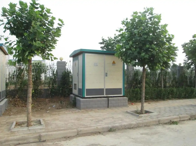 襄阳1000KVA欧式箱式变压器